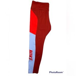 NWT Nike One dri fit mid rise/ tight fit leggings in size XXL